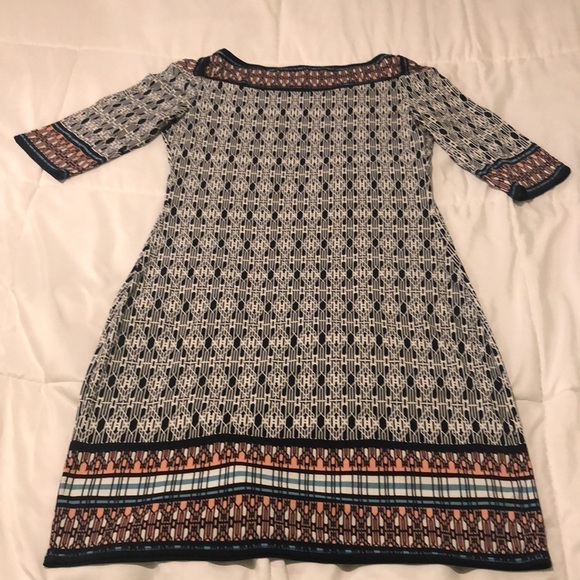 Max Studio printed dress with detailed design - Picture 7 of 8